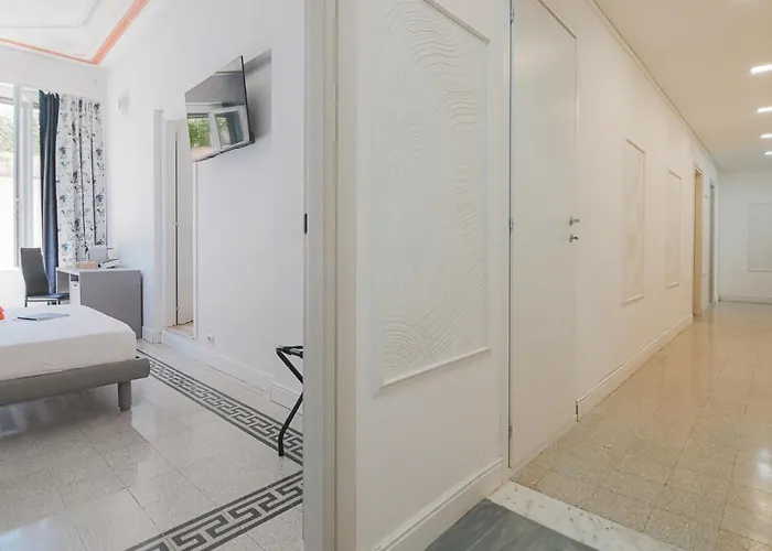 Erreggi Luxury Roma