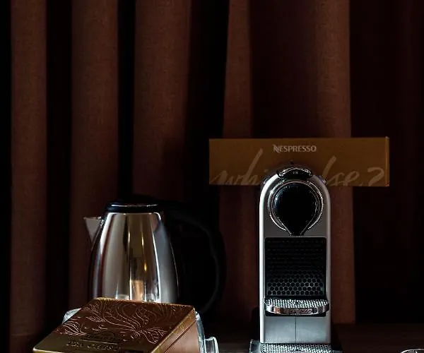 Oda ve Kahvaltı Erreggi Luxury