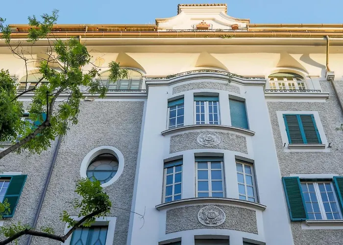 Erreggi Luxury Oda ve Kahvaltı 4*