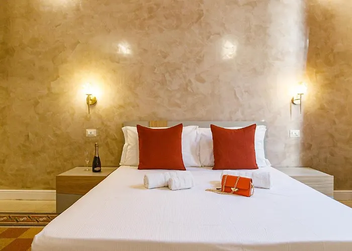 Erreggi Luxury Oda ve Kahvaltı 4*